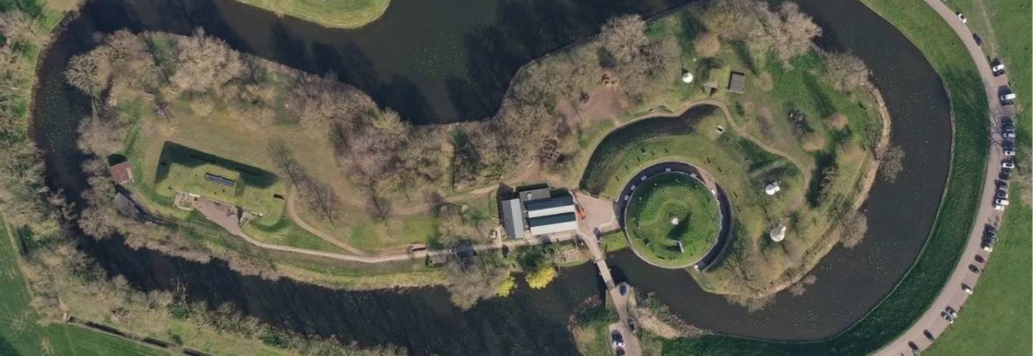 fort vuren luchtfoto van website fortvuren.nl