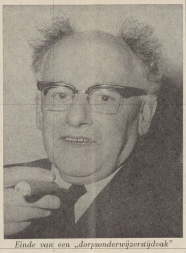 foto van W.H. Bulten bij een artikel over zijn pensionering in de Culemborgse Courant van 4 juni 1970