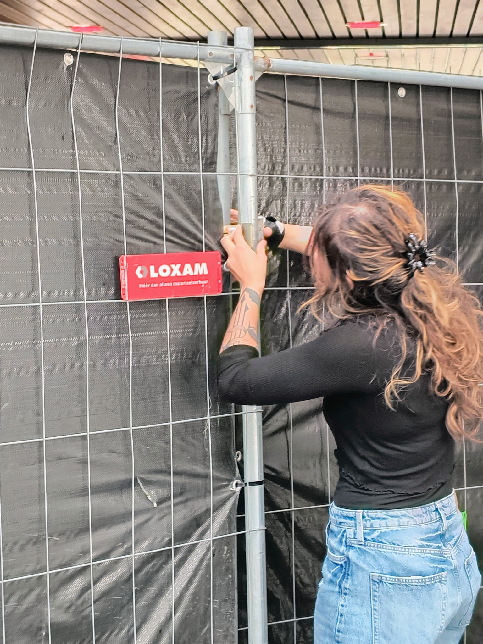 hekken plaatsen voor de Nacht van het Archief